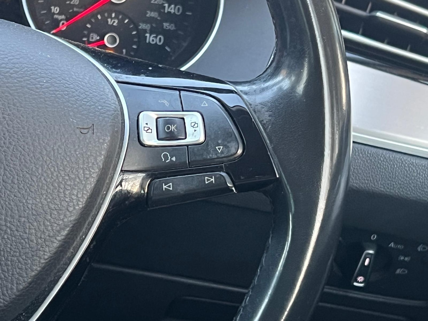 Used Volkswagen Passat 2016 for sale - 77939474: Photo 25