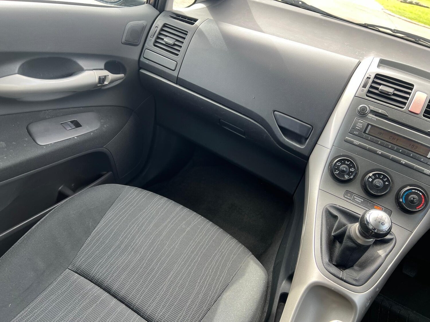 Used Toyota Auris 2008 for sale - 77839399: Photo 12