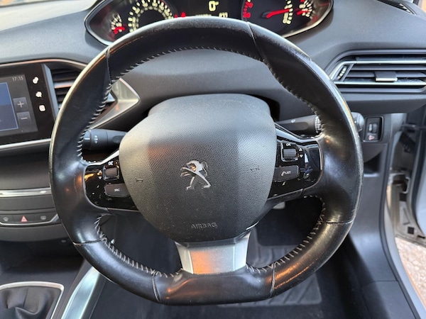 Used Peugeot 308 SW 2015 for sale - 74399361: Photo 16