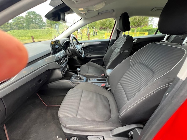Used Ford Focus 2018 for sale - 74850397: Photo 13
