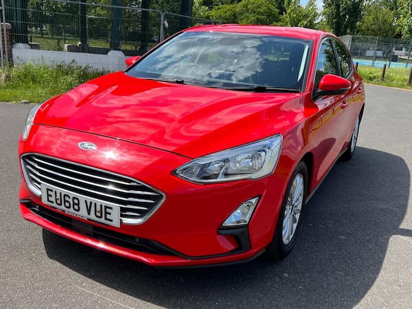 Used Ford Focus 2018 for sale - 74850397: Photo 2