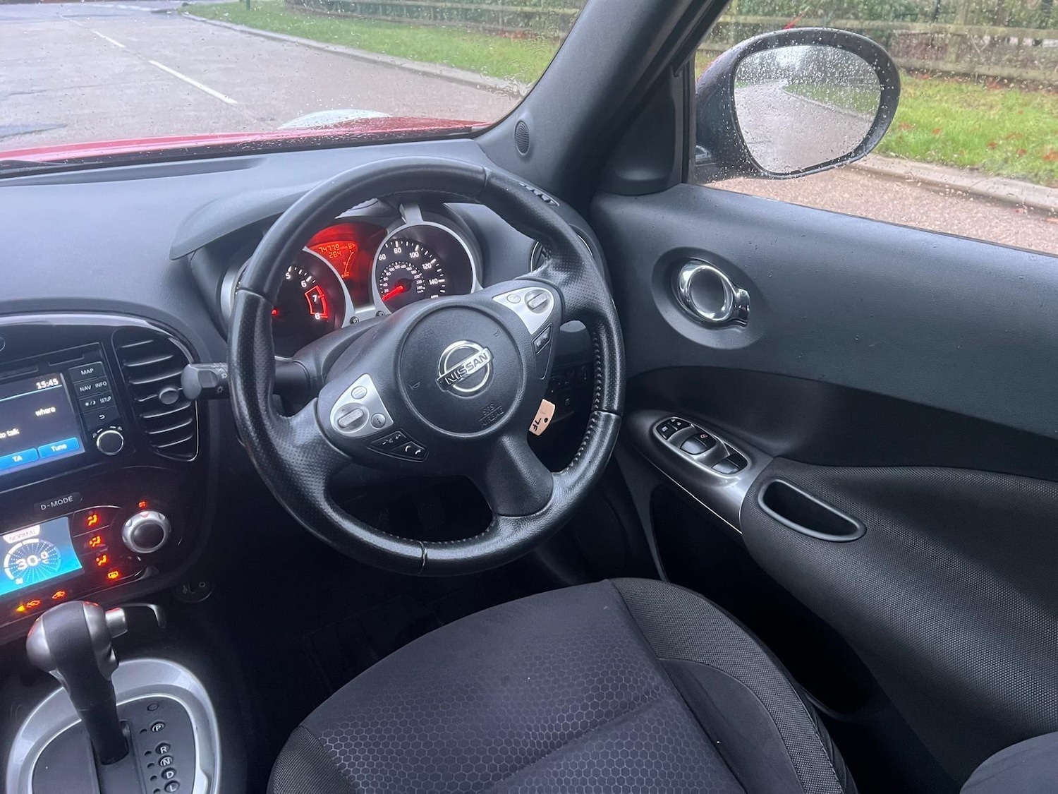 Used Nissan Juke 2013 for sale - 77163130: Photo 10