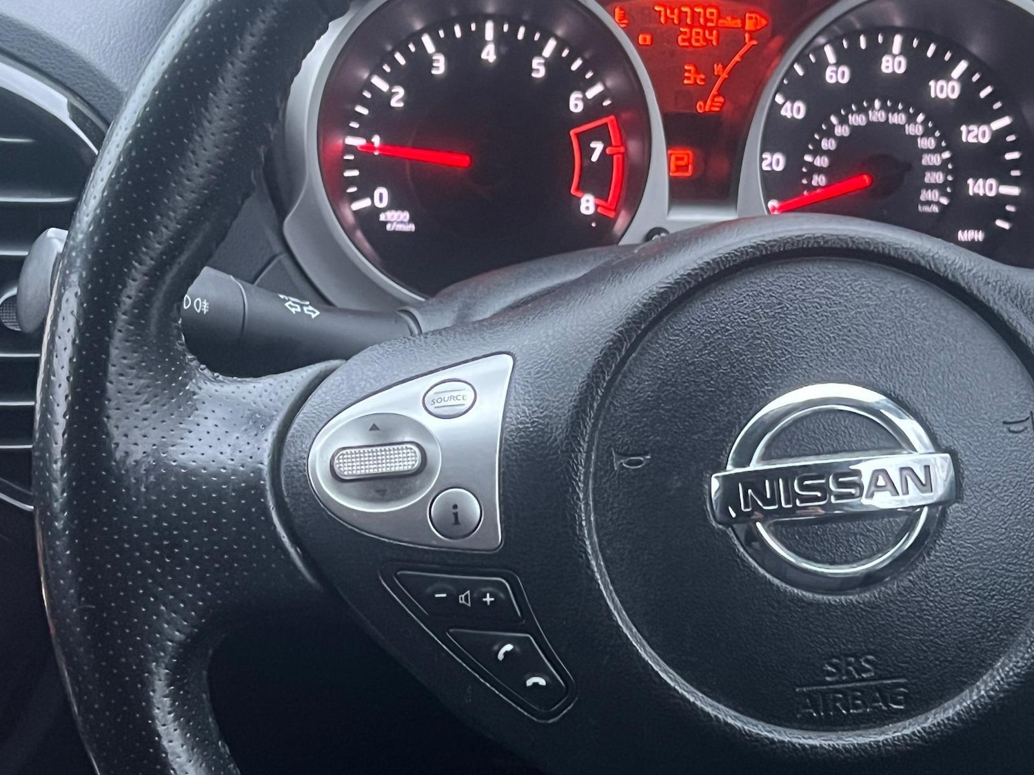 Used Nissan Juke 2013 for sale - 77163130: Photo 14