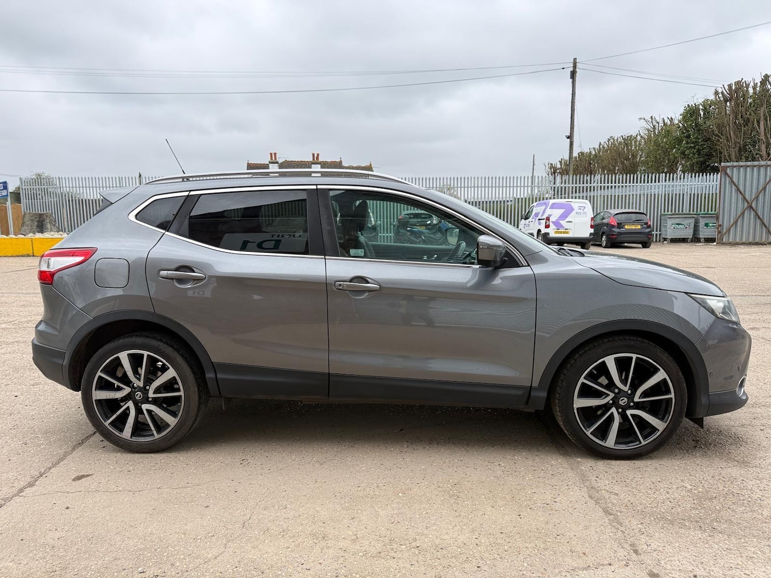 Used Nissan Qashqai 2014 for sale - 78185429: Photo 8