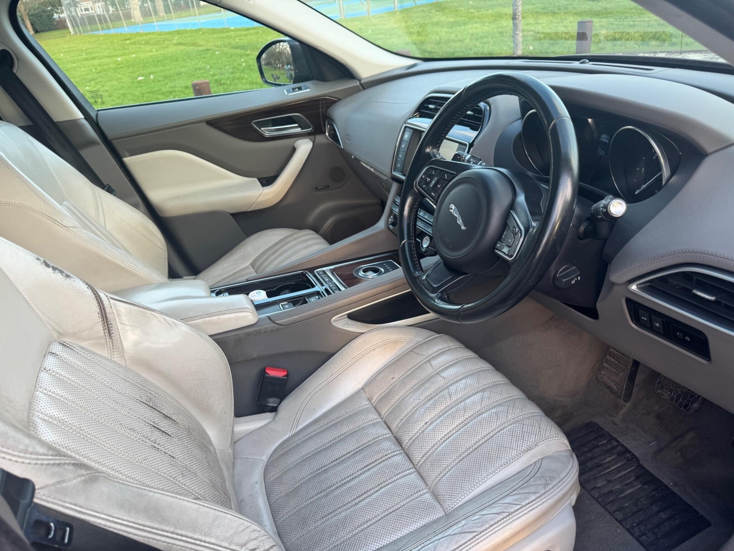 Used Jaguar F-Pace for sale - 77268105: Photo 35