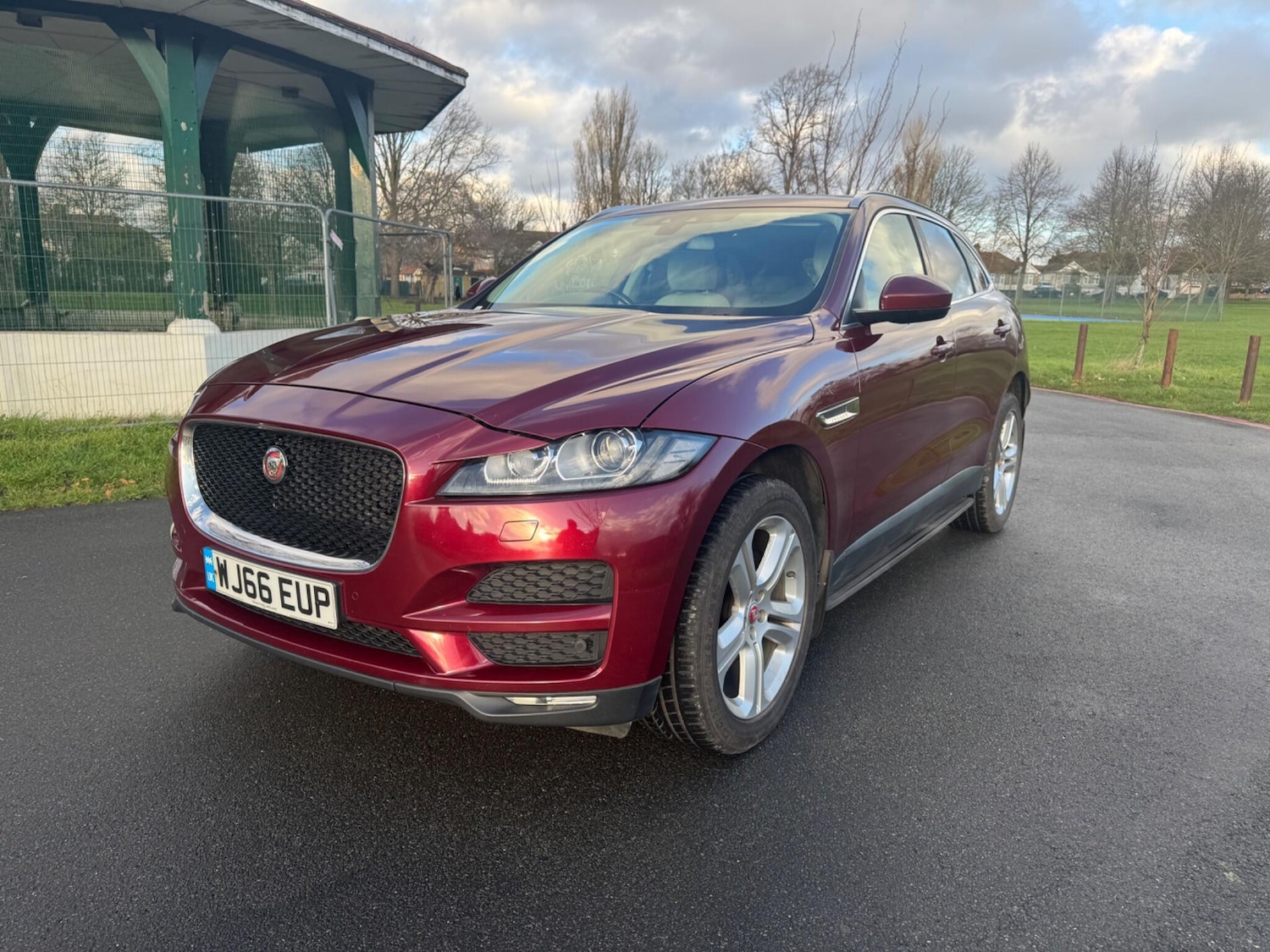 Used Jaguar F-Pace for sale - 77268105: Photo 4