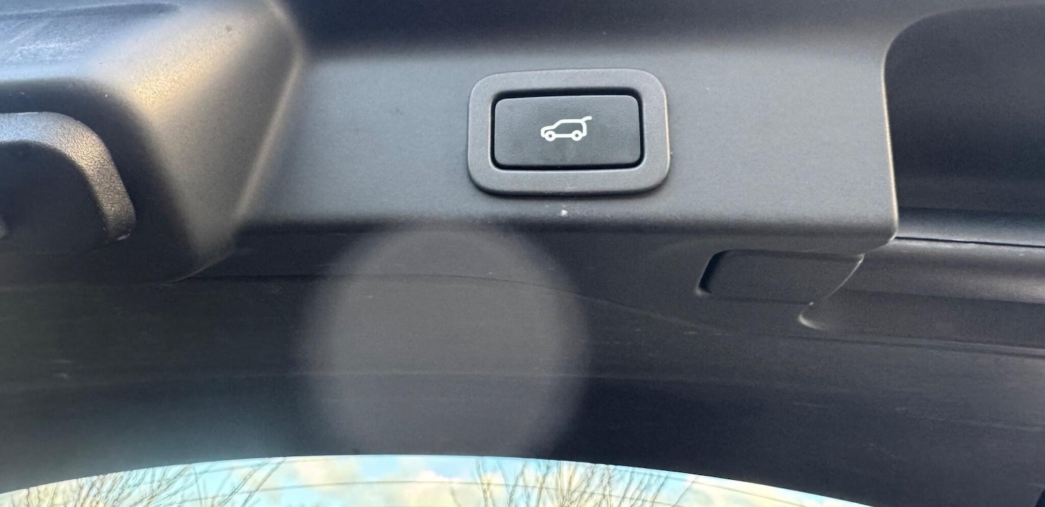 Used Jaguar F-Pace for sale - 77268105: Photo 42