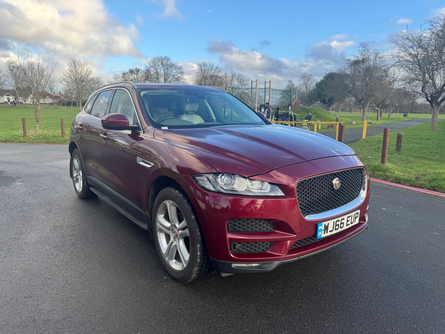 Used Jaguar F-Pace for sale - 77268105: Photo 5