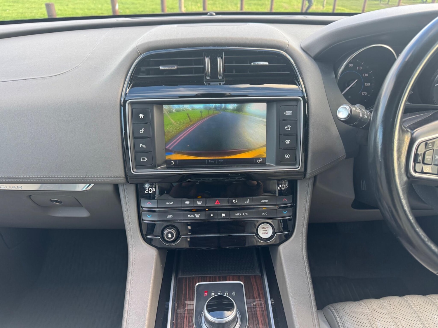 Used Jaguar F-Pace for sale - 77268105: Photo 52