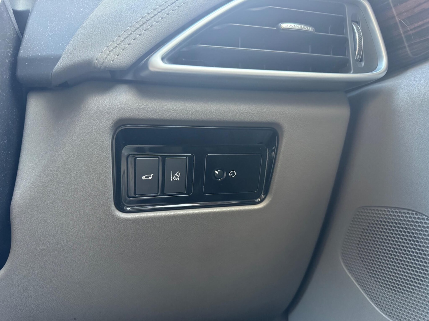 Used Jaguar F-Pace for sale - 77268105: Photo 58