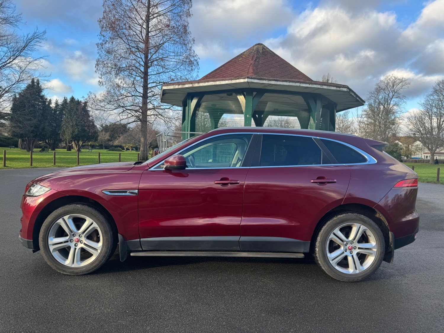Used Jaguar F-Pace for sale - 77268105: Photo 8