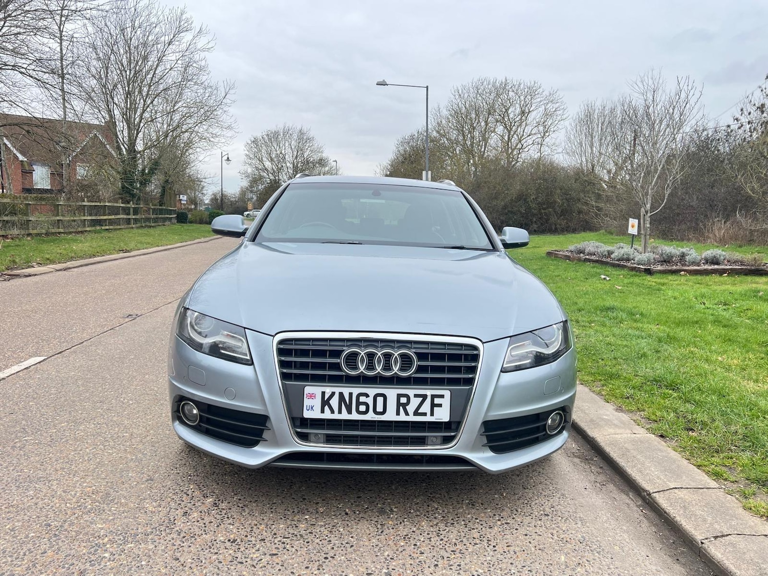 Used Audi A4 Avant 2010 for sale - 77598449: Photo 2