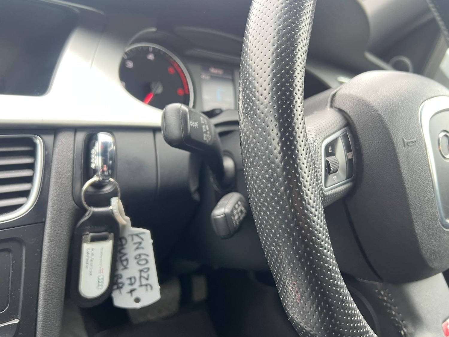 Used Audi A4 Avant 2010 for sale - 77598449: Photo 38