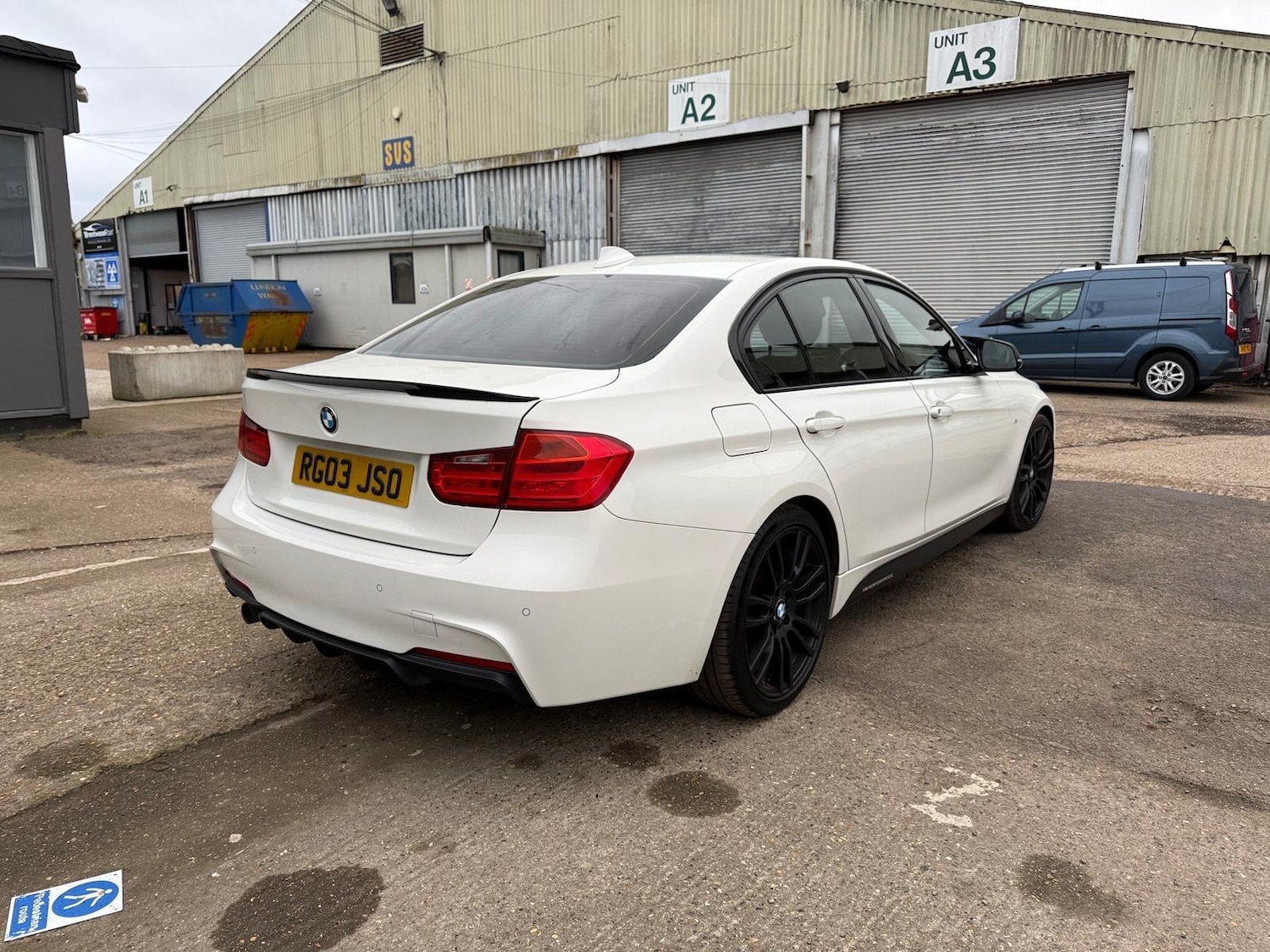 Used BMW 3 Series 2015 for sale - 78063100: Photo 4