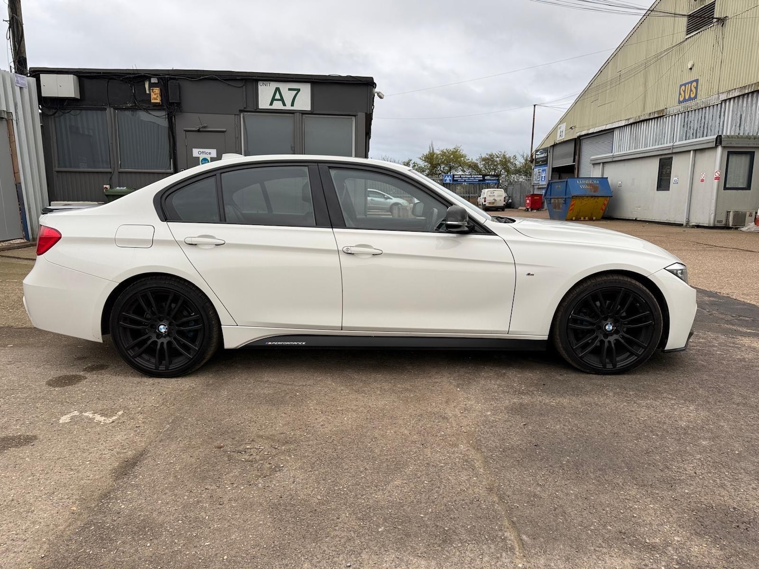 Used BMW 3 Series 2015 for sale - 78063100: Photo 9