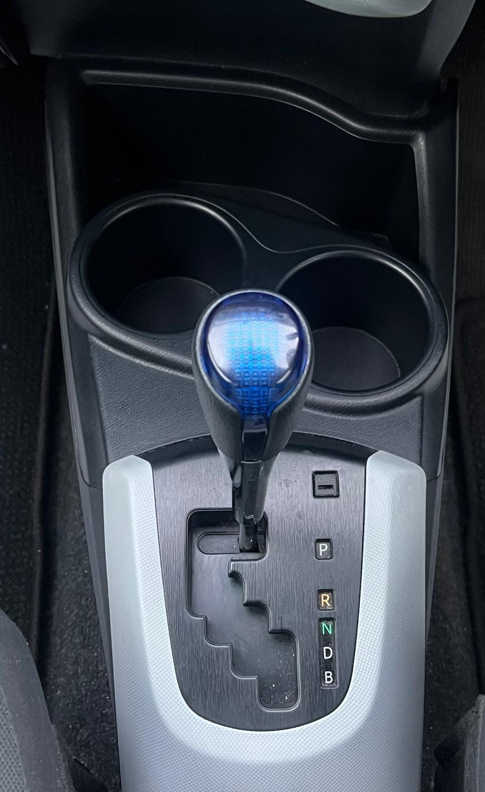 Used Toyota Aqua 2024 for sale - 77175321: Photo 21