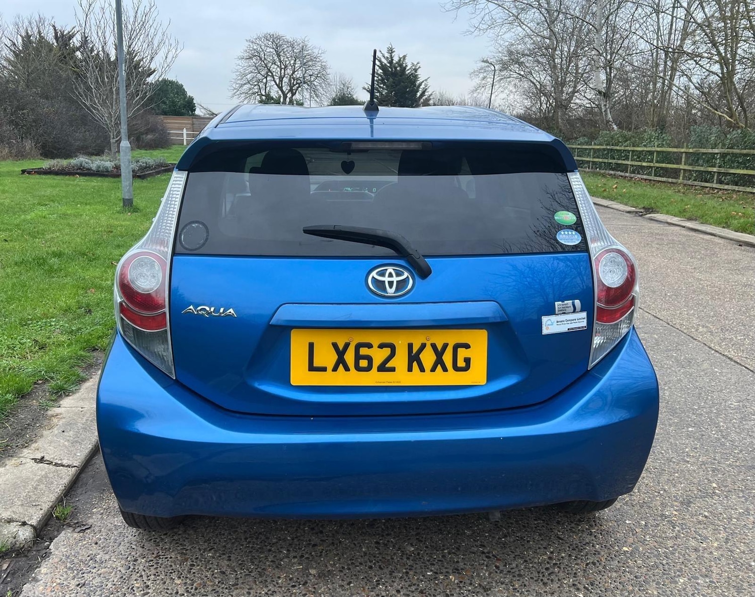 Used Toyota Aqua 2024 for sale - 77175321: Photo 6