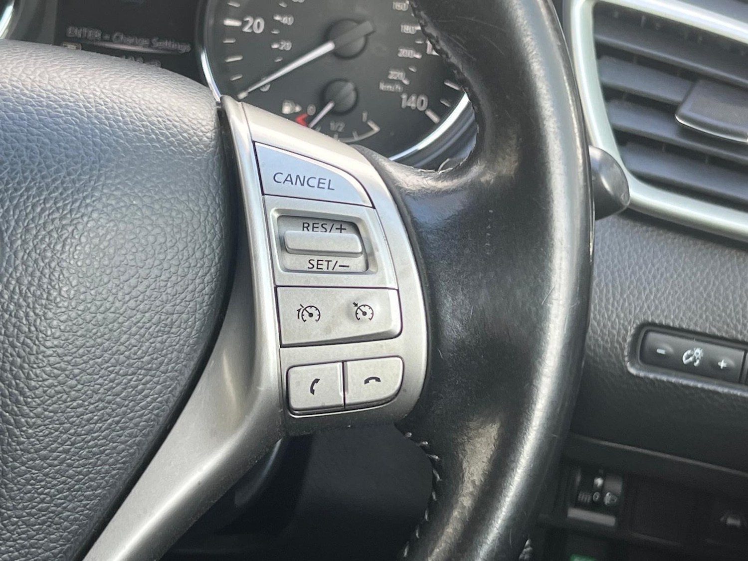 Used Nissan Qashqai for sale - 78219920: Photo 32