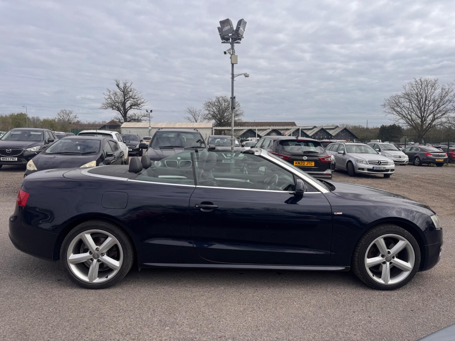 Used Audi A5 2010 for sale - 78157752: Photo 9