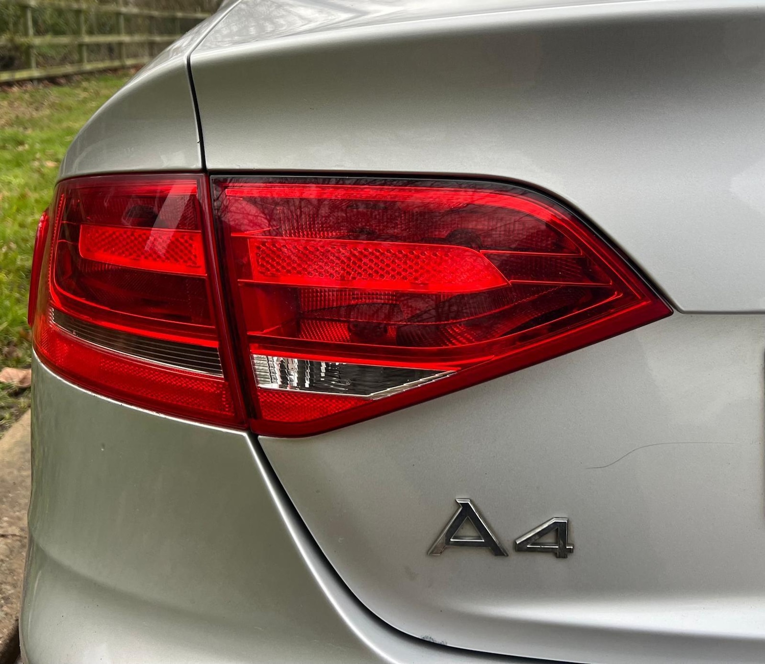 Used Audi A4 2010 for sale - 77425888: Photo 15