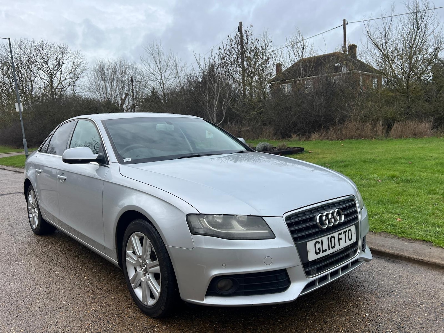 Used Audi A4 2010 for sale - 77425888: Photo 2