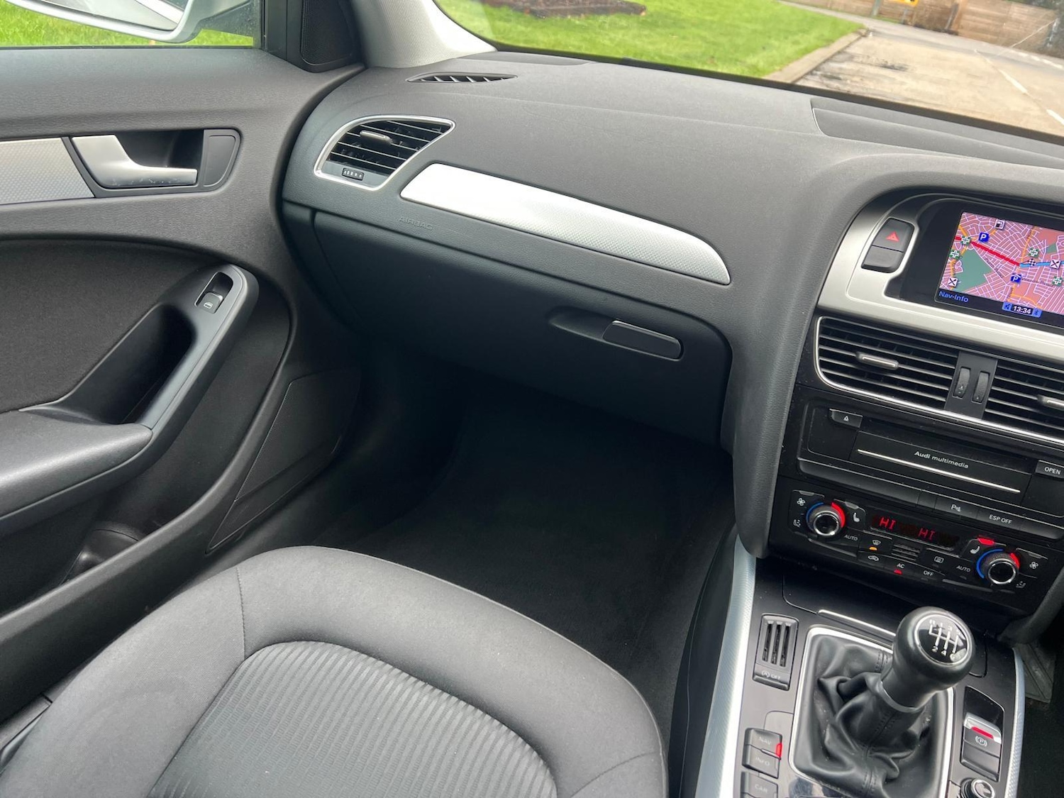 Used Audi A4 2010 for sale - 77425888: Photo 21