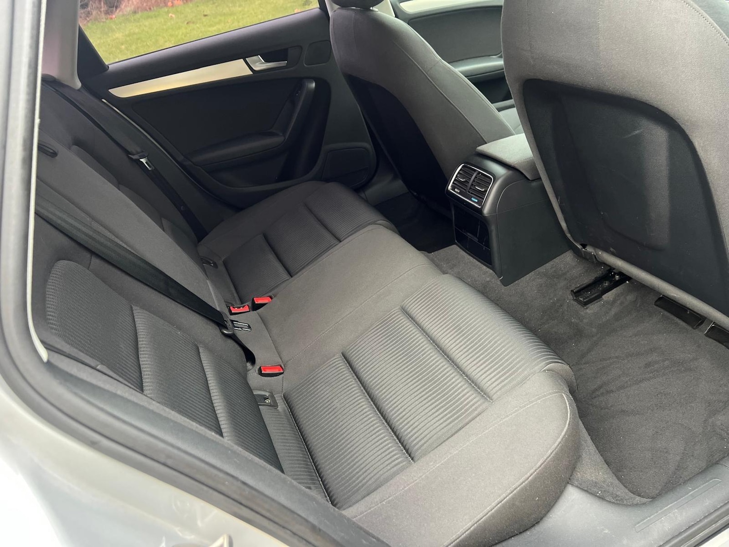 Used Audi A4 2010 for sale - 77425888: Photo 23