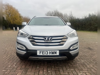 Used Hyundai Santa Fe 2013 for sale - 77074663: Photo
