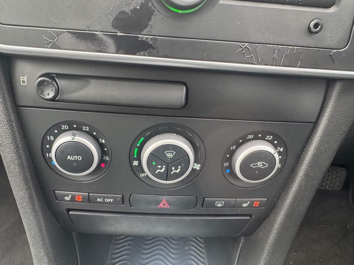 Used Saab 9-3 2009 for sale - 77658152: Photo 28