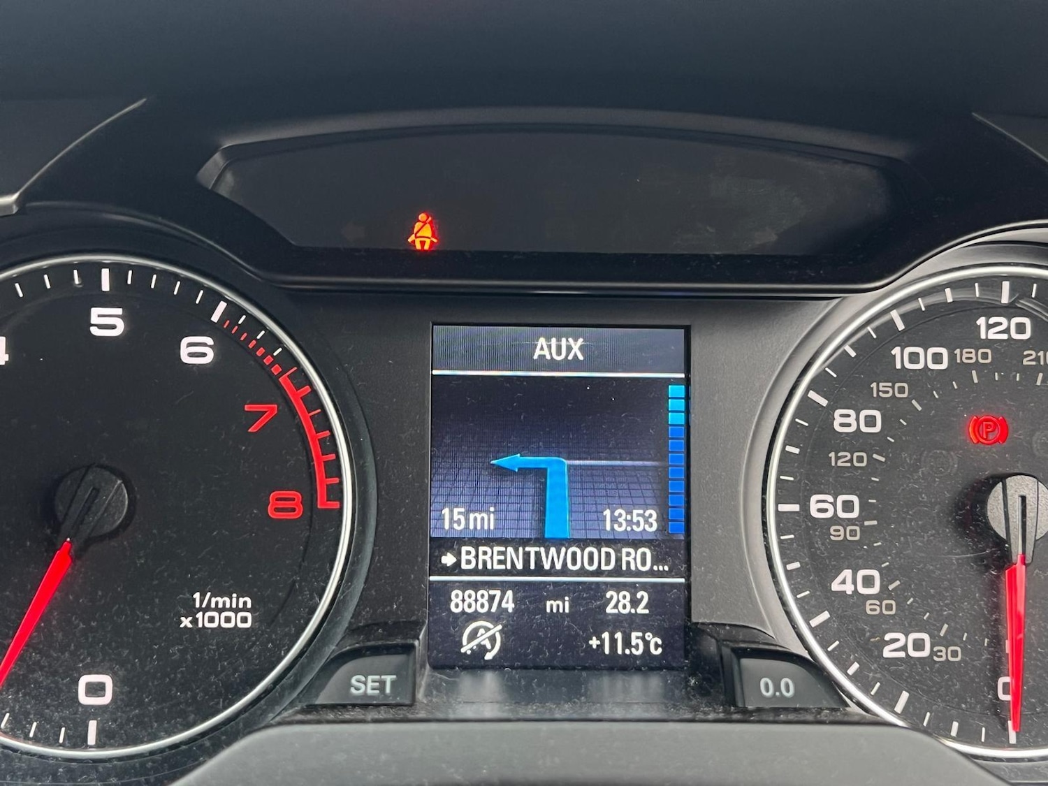 Used Audi A4 2010 for sale - 77203519: Photo 39