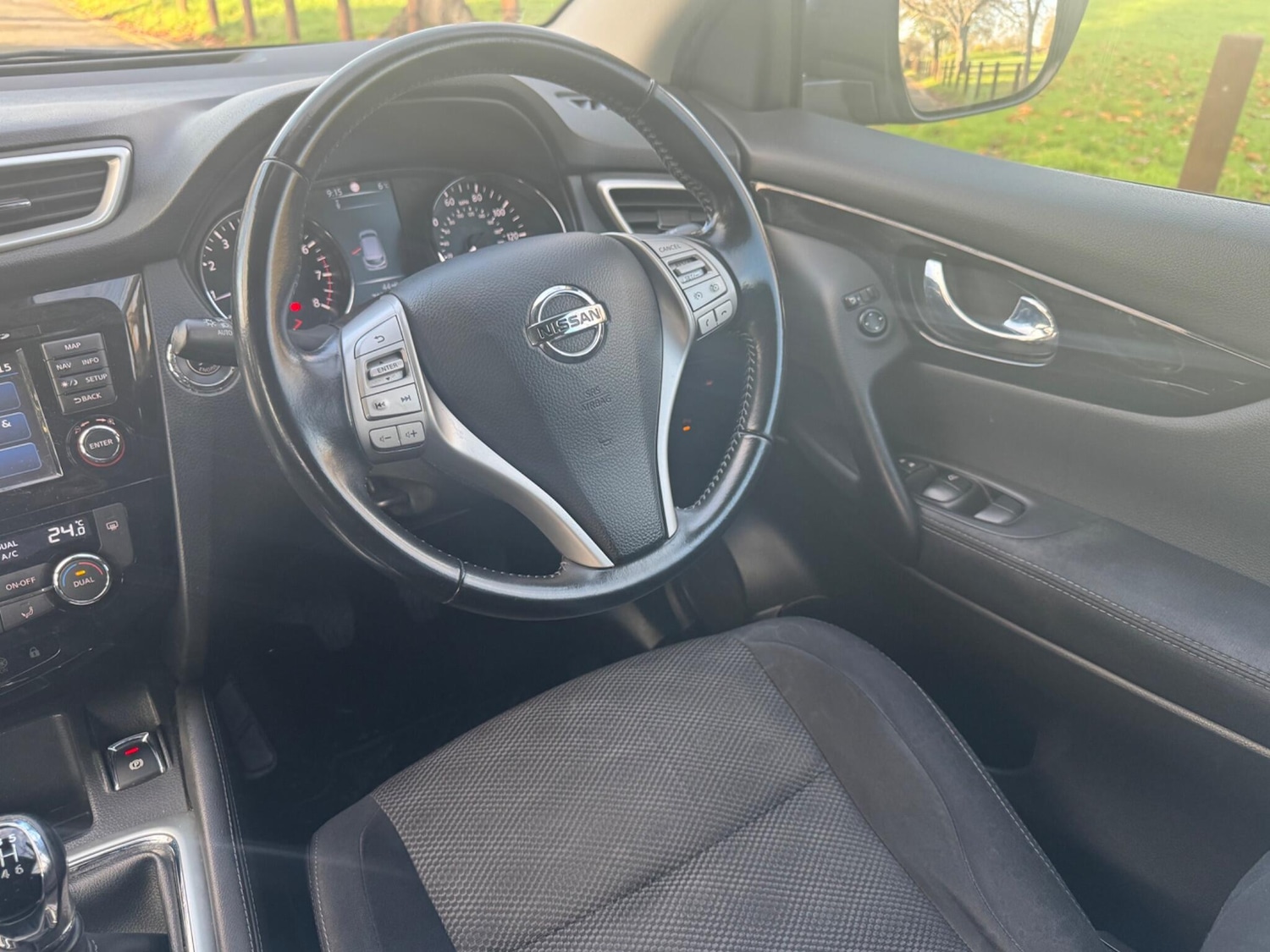 Used Nissan Qashqai for sale - 76701115: Photo 16