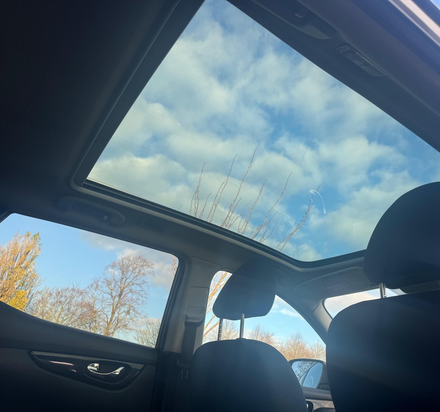 Used Nissan Qashqai for sale - 76701115: Photo 31