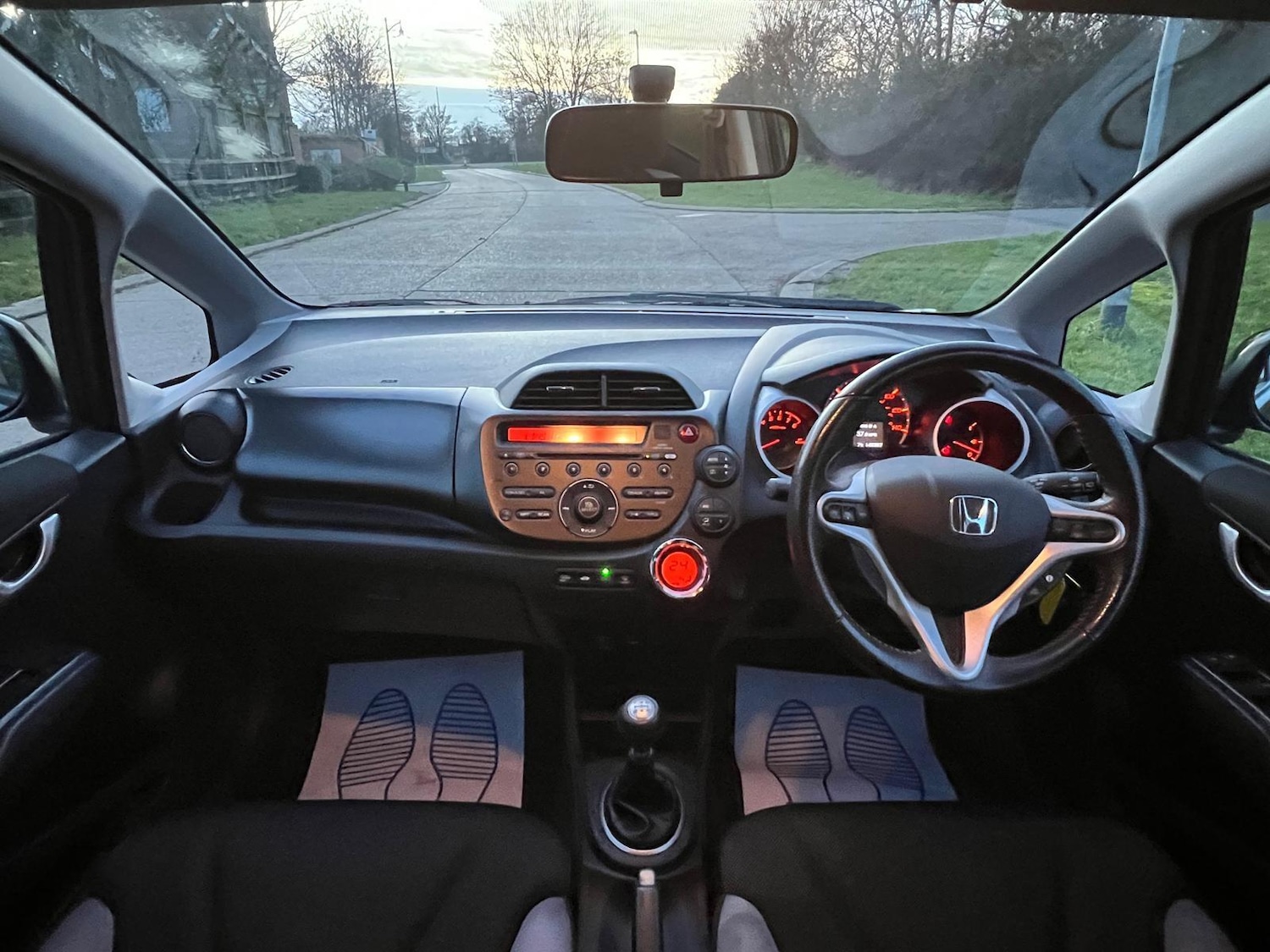 Used Honda Jazz 2014 for sale - 77320795: Photo 23