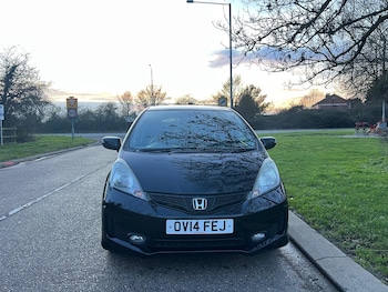 Used Honda Jazz 2014 for sale - 77320795: Photo