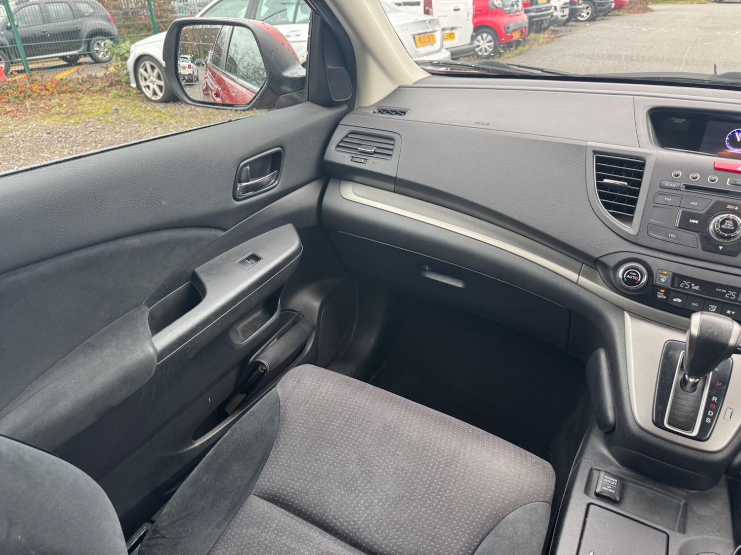 Used Honda CR-V 2013 for sale - 76886928: Photo 12