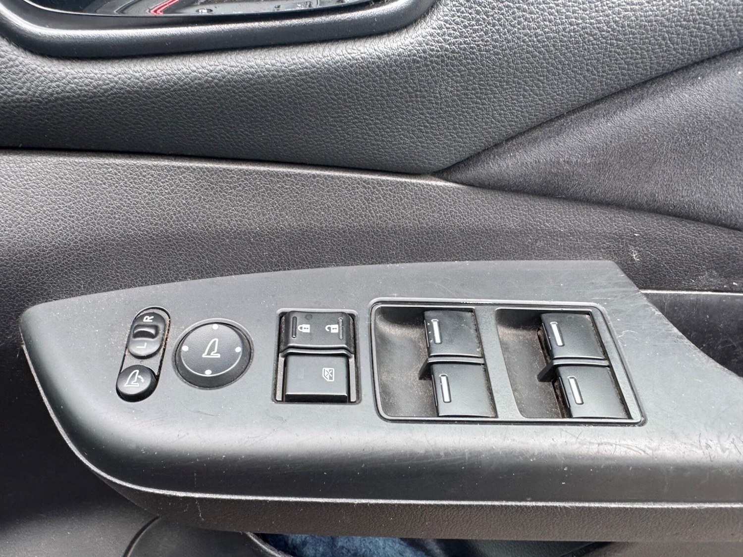 Used Honda CR-V 2013 for sale - 76886928: Photo 24