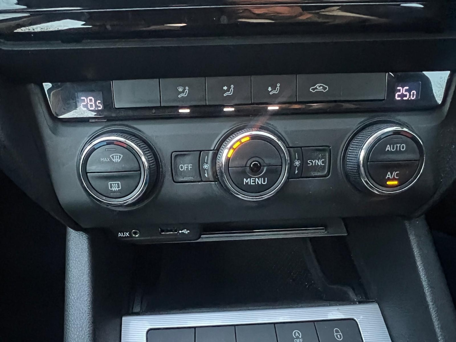 Used Skoda Octavia 2016 for sale - 77853608: Photo 28