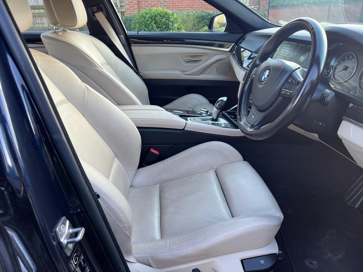 Used BMW 5 Series 2012 for sale - 77358685: Photo 21