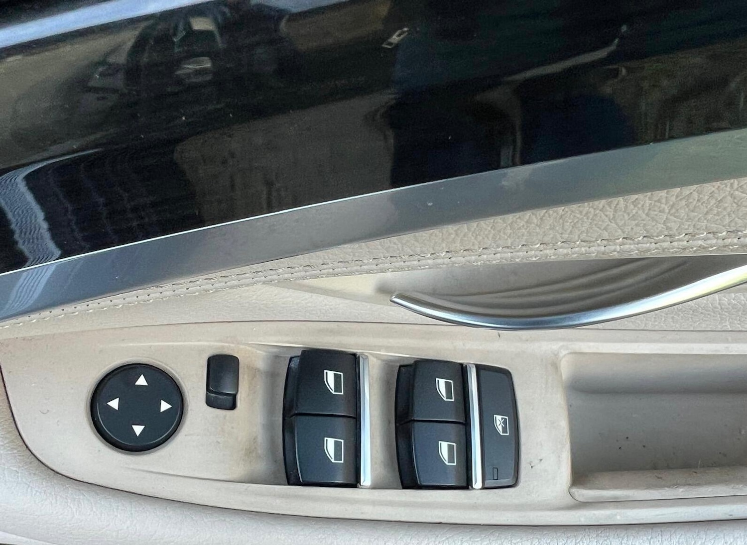 Used BMW 5 Series 2012 for sale - 77358685: Photo 40