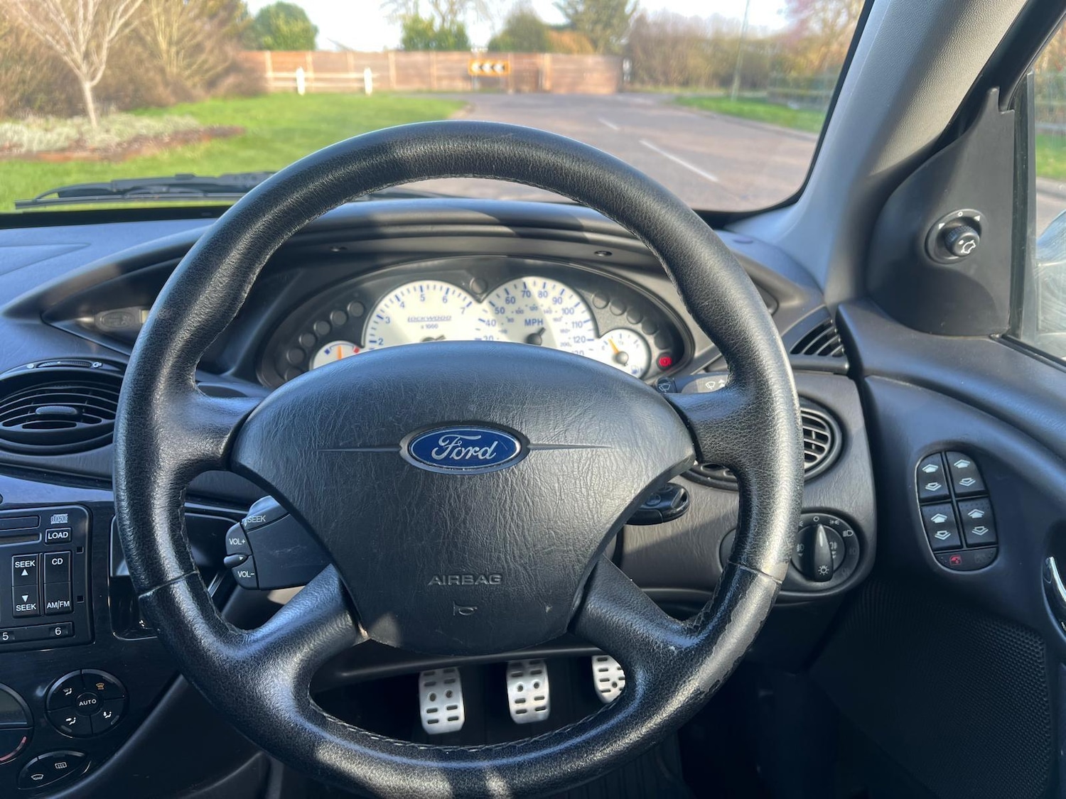 Used Ford Focus 2004 for sale - 77769591: Photo 32