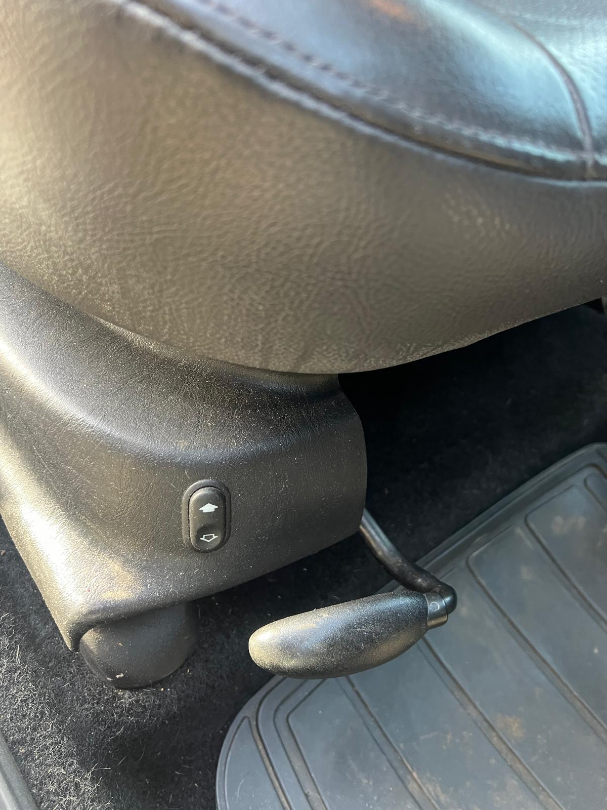 Used Ford Focus 2004 for sale - 77769591: Photo 37