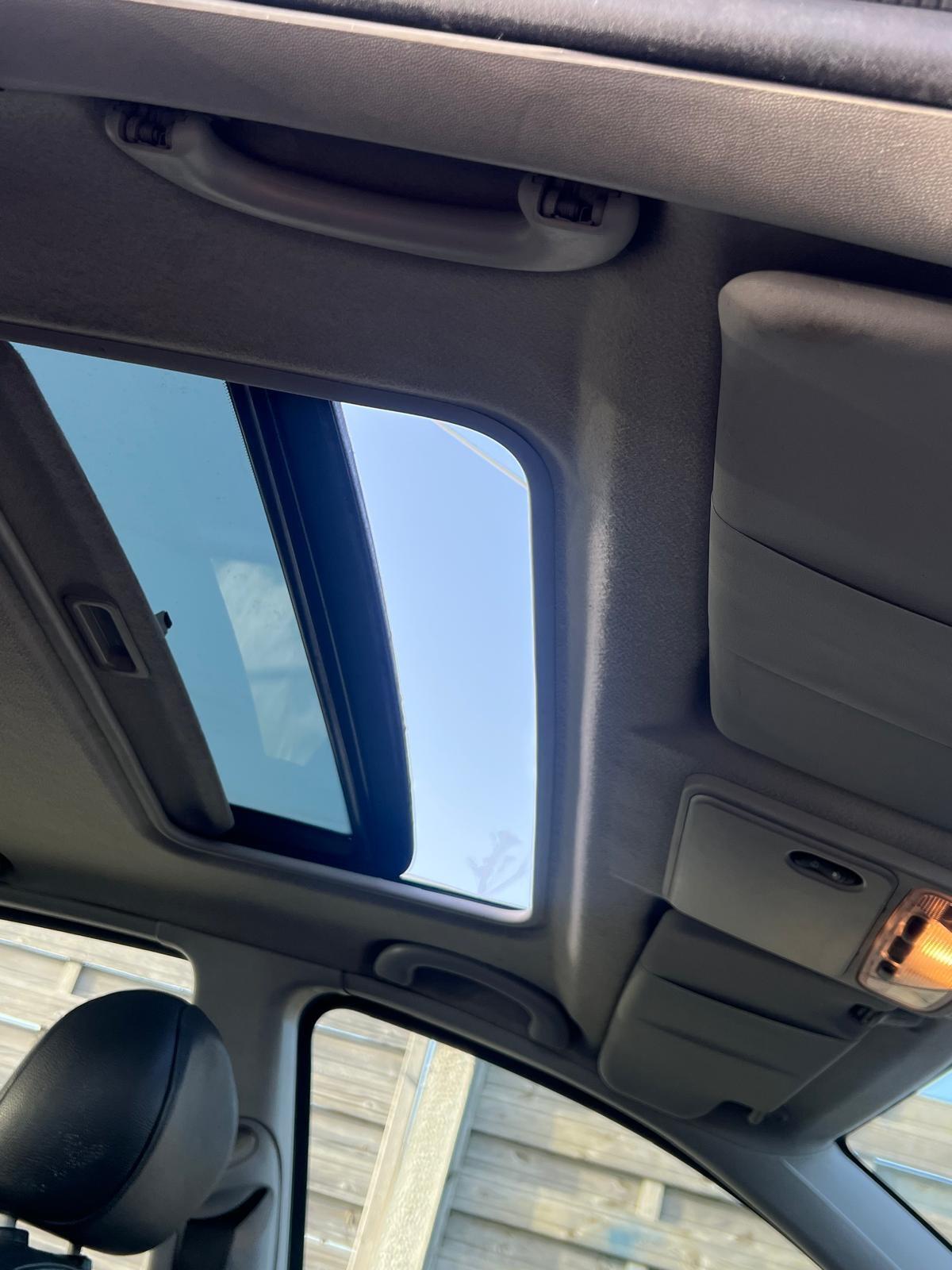 Used Ford Focus 2004 for sale - 77769591: Photo 41