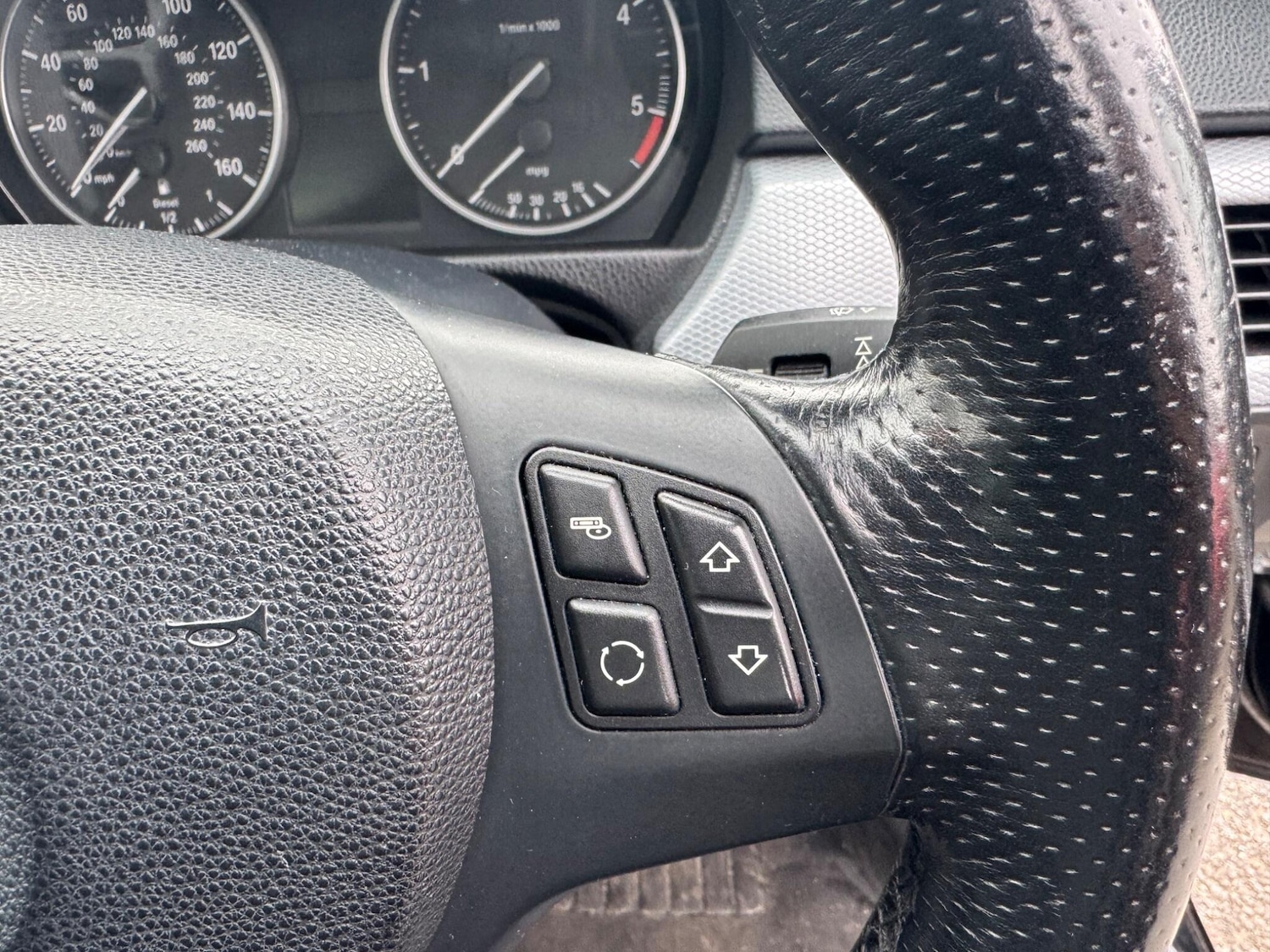 Used BMW 3 Series for sale - 77769484: Photo 25