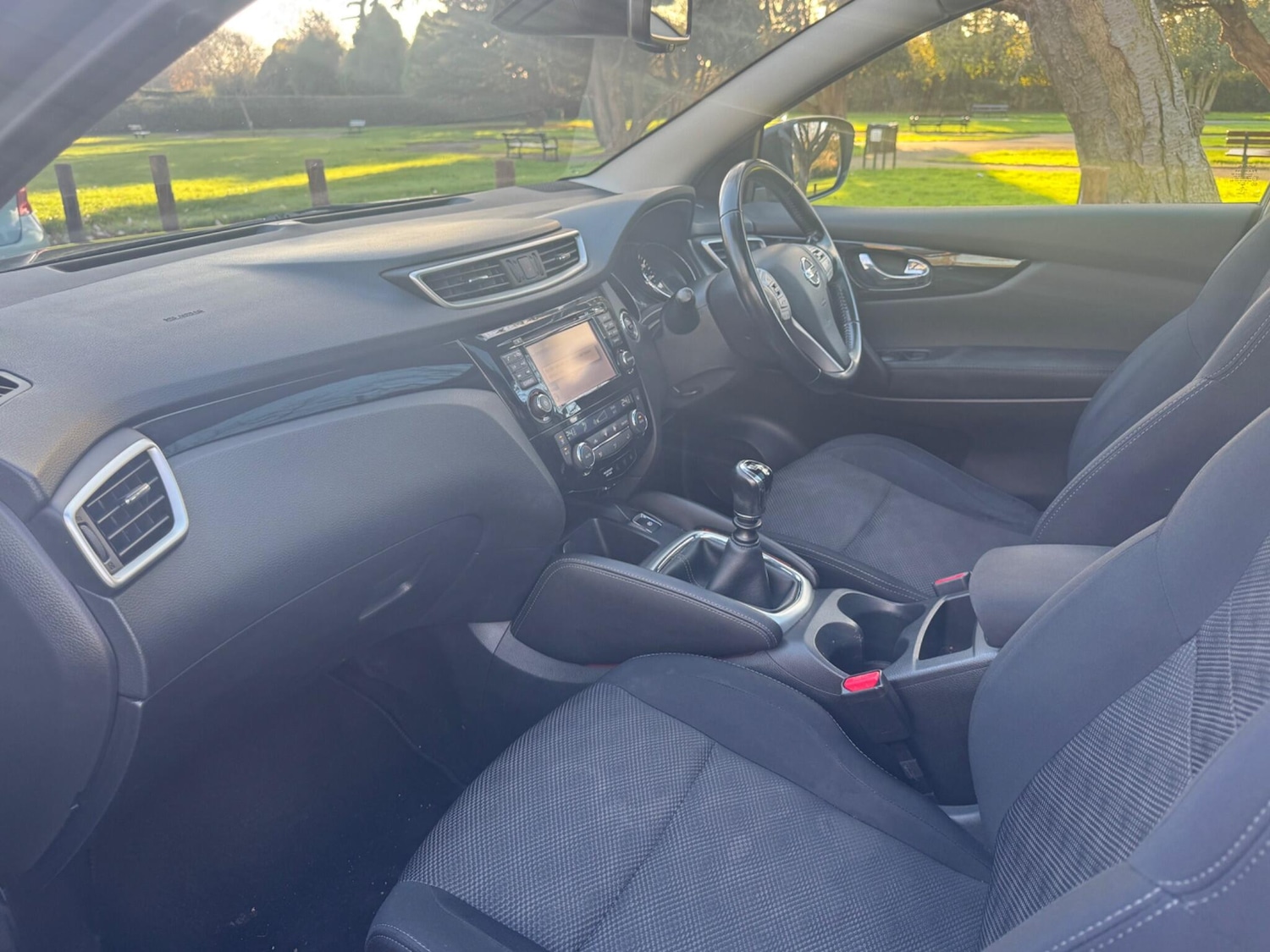 Used Nissan Qashqai 2016 for sale - 76925900: Photo 13