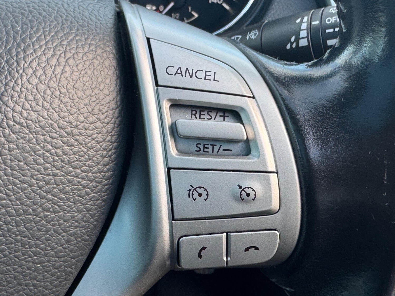 Used Nissan Qashqai 2016 for sale - 76925900: Photo 25