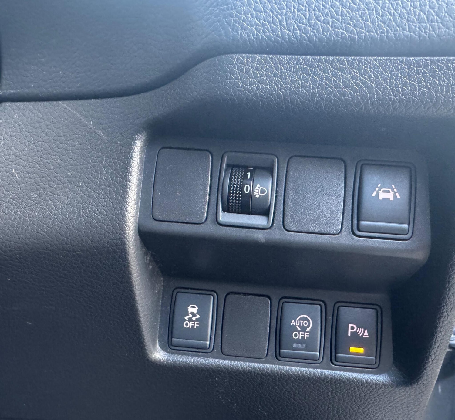 Used Nissan Qashqai 2016 for sale - 76925900: Photo 30