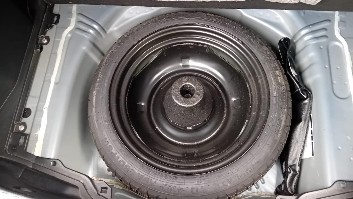 Used Toyota Aqua 2024 for sale - 76527994: Photo 17