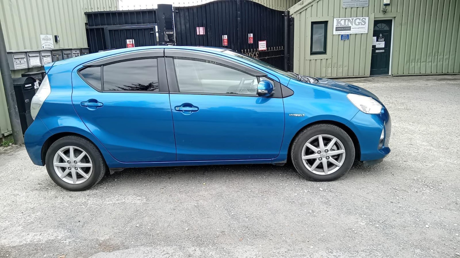 Used Toyota Aqua 2024 for sale - 76527994: Photo 8