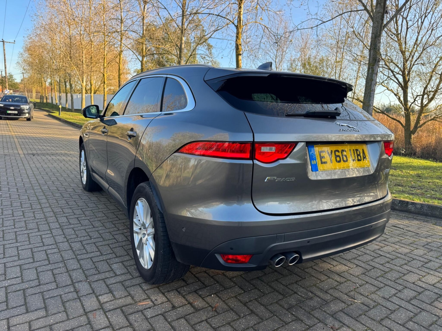 Used Jaguar F-Pace 2016 for sale - 76714899: Photo 12