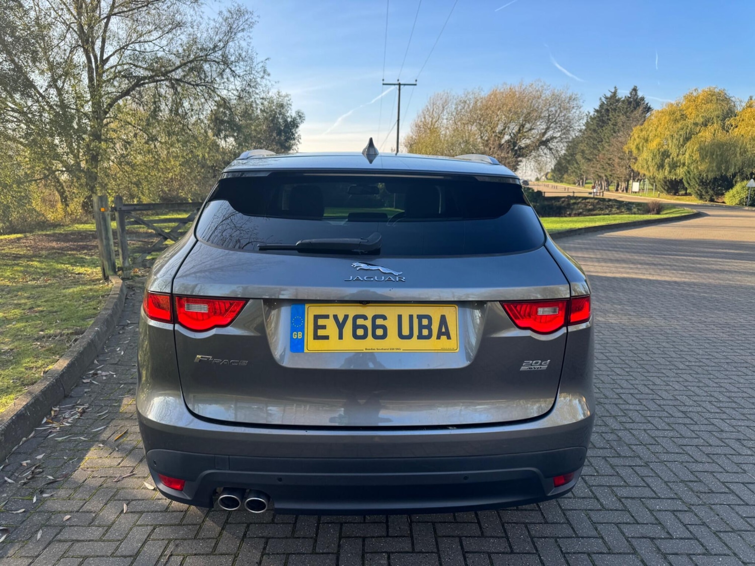 Used Jaguar F-Pace 2016 for sale - 76714899: Photo 14